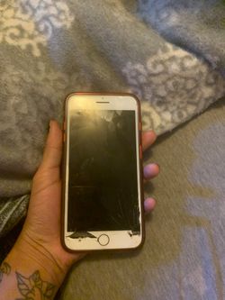 Cracked iPhone 7 Plus