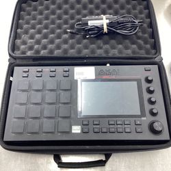 Akai Professional MPC Live