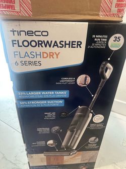 Floor, vacuum
