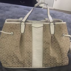 COACH PURSE $65