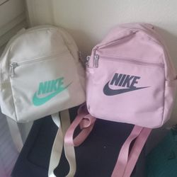 Mini NIKE back Packs