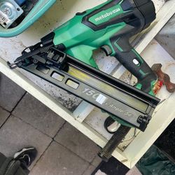 Metabo HPT Nail Gun