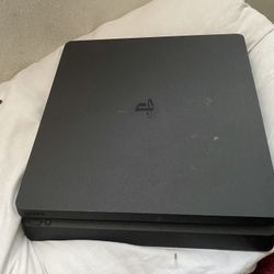 PS4 SLIM BUNDLE