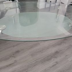 Dinning Table Free