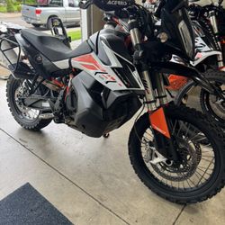 2019 KTM 790 Adventure R