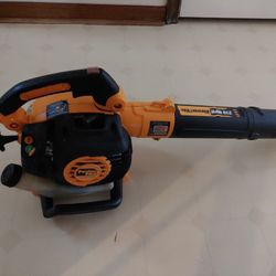 Poulan Blower / Vac Over 200 Miles Per Hour Blowing
