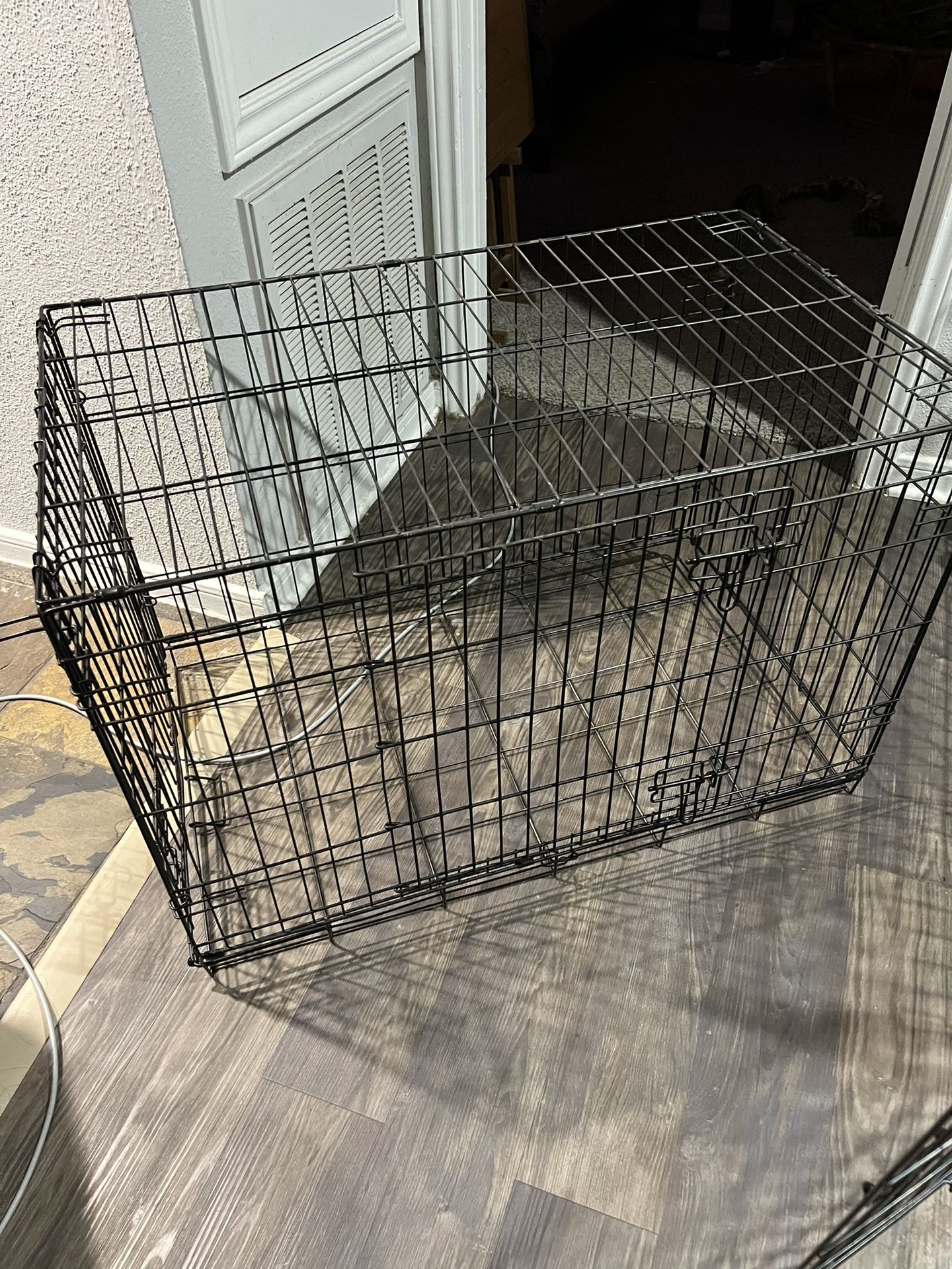 Large Dog Kennel 