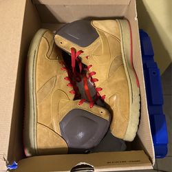 Nike rTI High