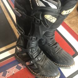 Size 10 O’Neal Boots