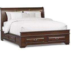 Rooms to Go Brown Bed frame 
