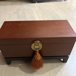 Bombay vintage wooden jewelry chest