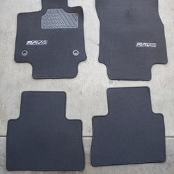 2022-24 Toyota Rav 4 Floor Mats Loke New