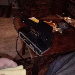 Skill Classic Belt Sander Like New Used Twice 
