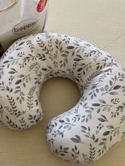 Boppy infant support