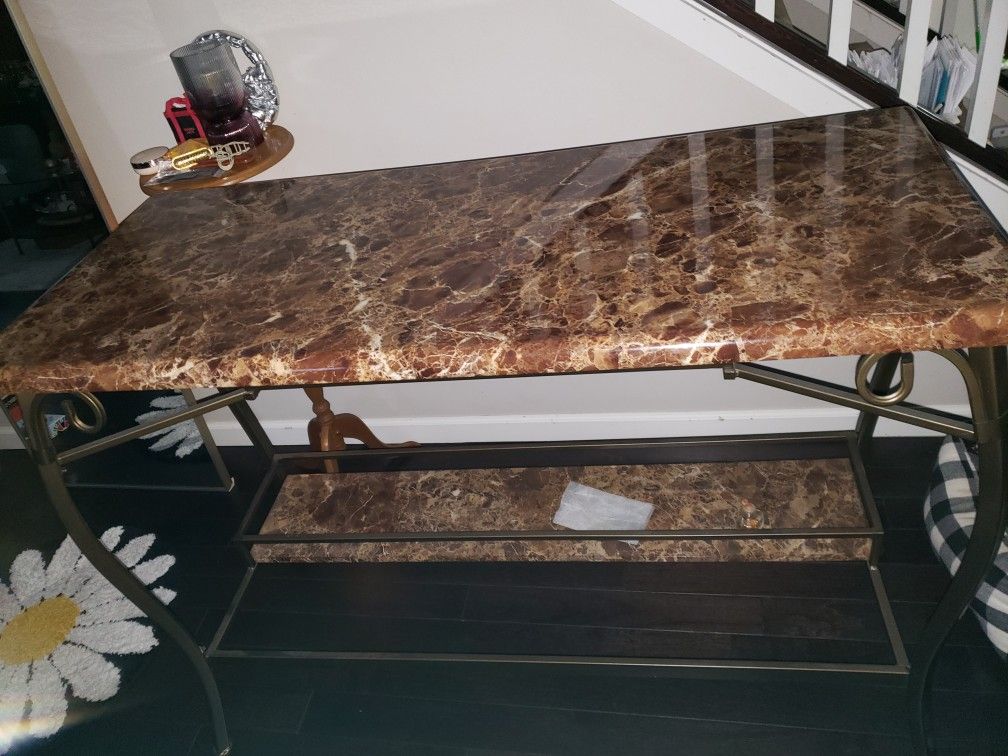 Bar Table