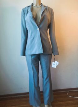 New With Tags Calvin Klein Women’s 2-Piece Pantsuit