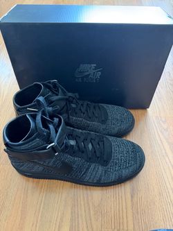 Nike Air Force 1 Ultra Flyknit Mid Basketball Shoe New
