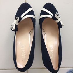 Anthropologie Landiao Navy Blue And White Bow Tie Heels
