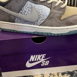 Big Money Savings SB Dunk Size 10.5