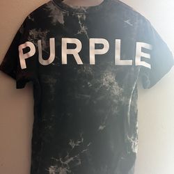 purple T-shirt 