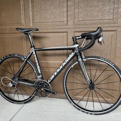 Cannondale Supersix Hi-Mod Carbon Road Bike 54 CM