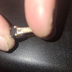 Women's Ring Gold Tone Size 9 Dark Blue Stone Used 