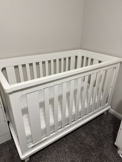 Delta Baby Crib
