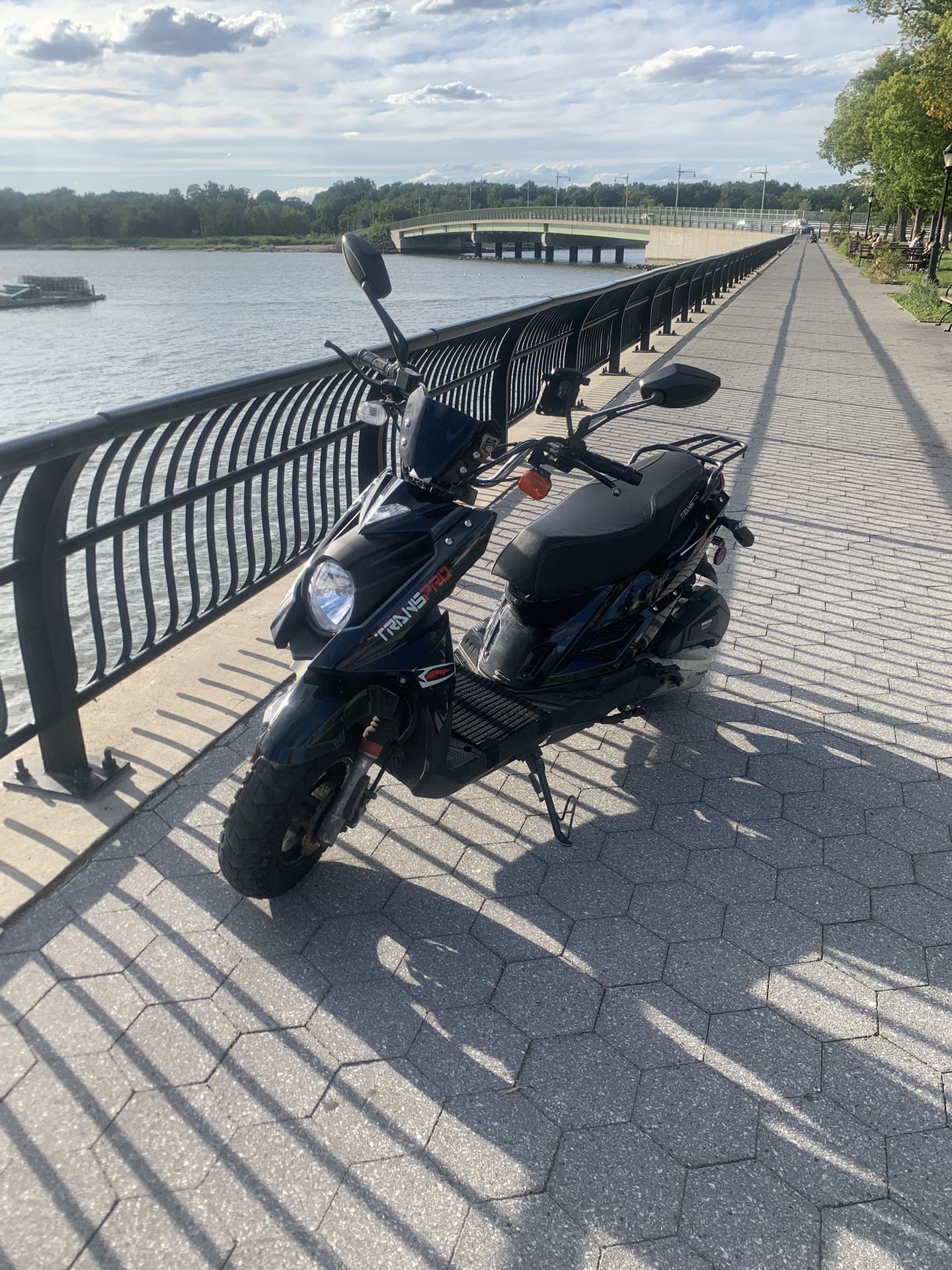 Jiajue 200 cc  with 400 miles 