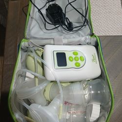 Breast Pump Electric Used Twice In Excellent Condition 