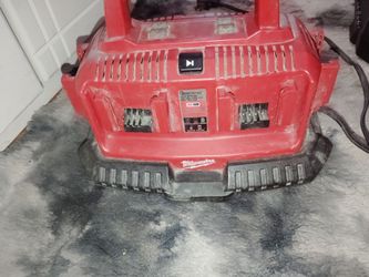 Milwaukee M18 6 Port Battery Charger 60 or best offer