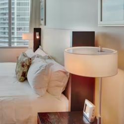 Free KING size Matters In Brickell 