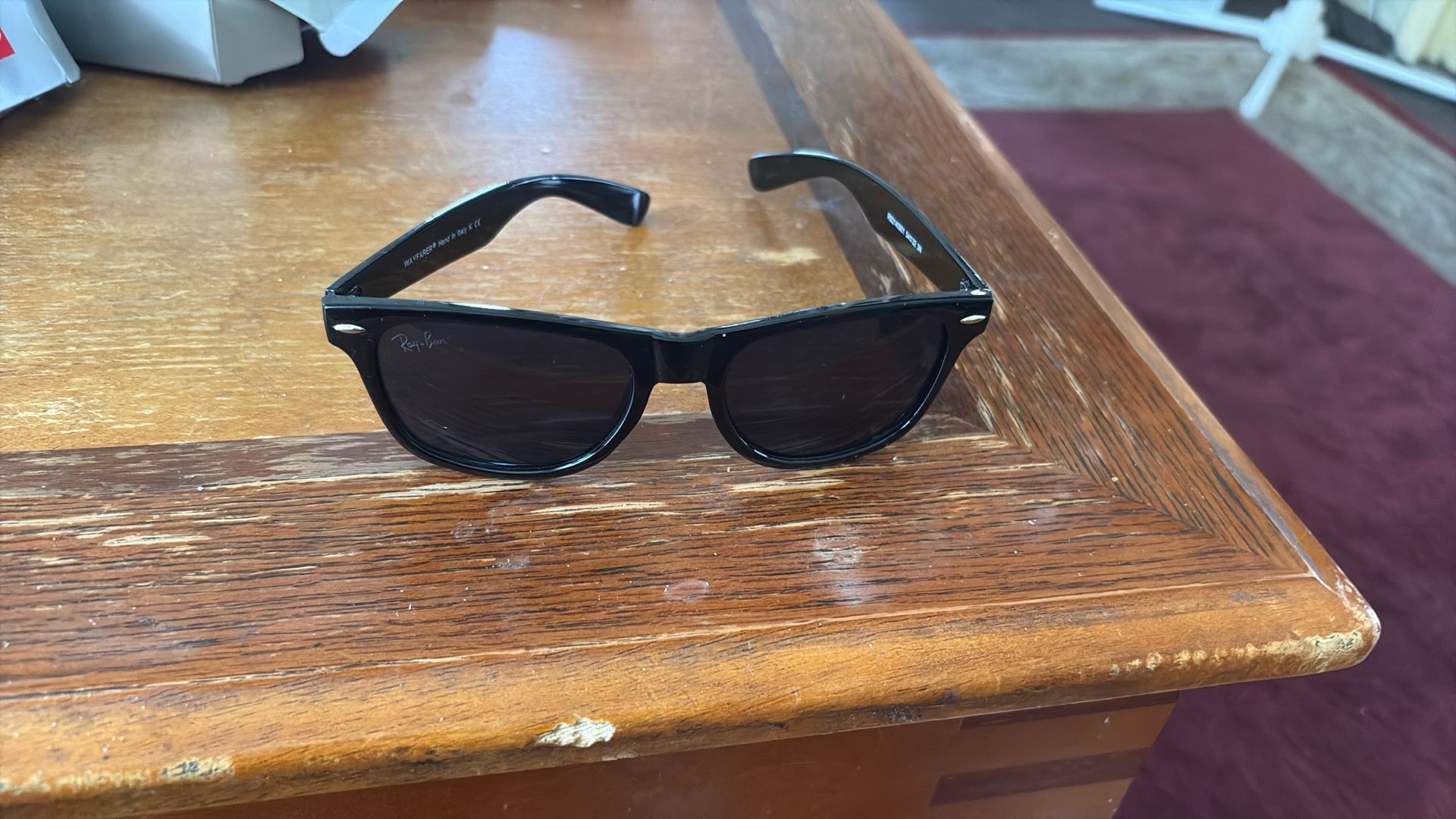 Men, Designer Sunglasses ( Ray Ban Wayfarer)