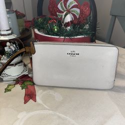 Coach Double Zip Wristlet