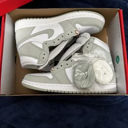 Womans Air Jordan 1 High OG Seafoam White