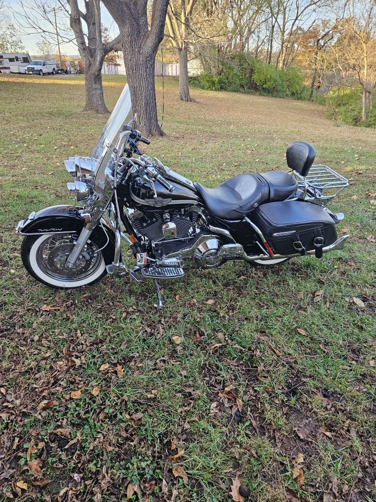 2003 Harley Davidson Road King