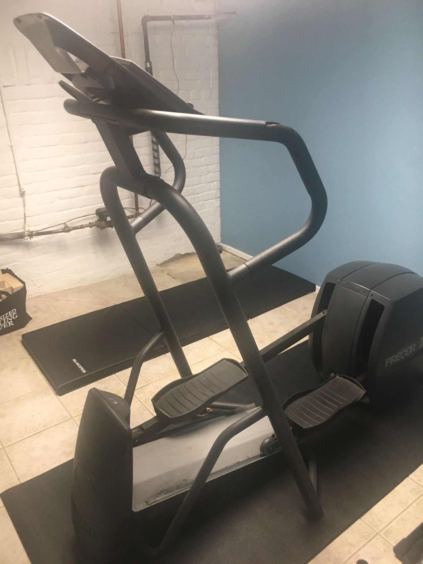precor elliptical 5.17i