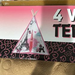 4 Wall Teepee Like New