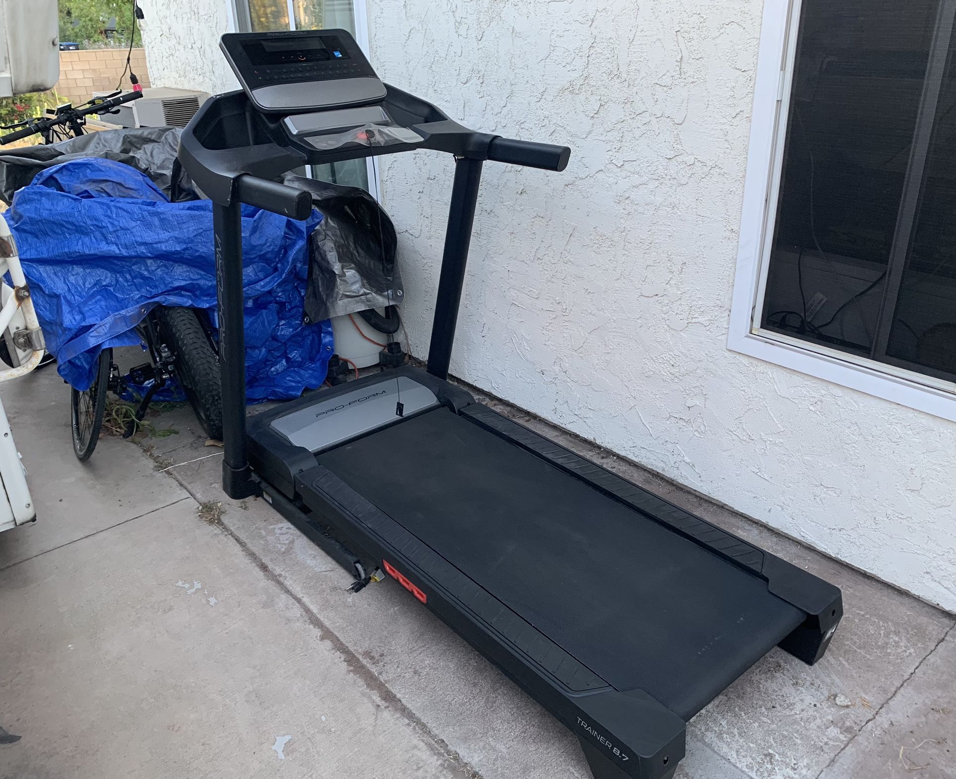 ProForm Trainer 8.7 Folding Treadmill