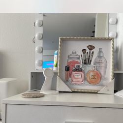 Makeup Decor 
