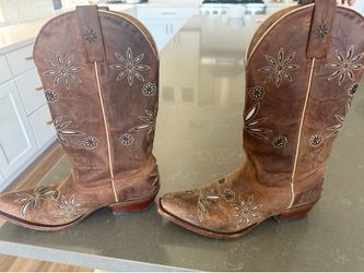 Shyanne Brown Leather Boots with Flowers