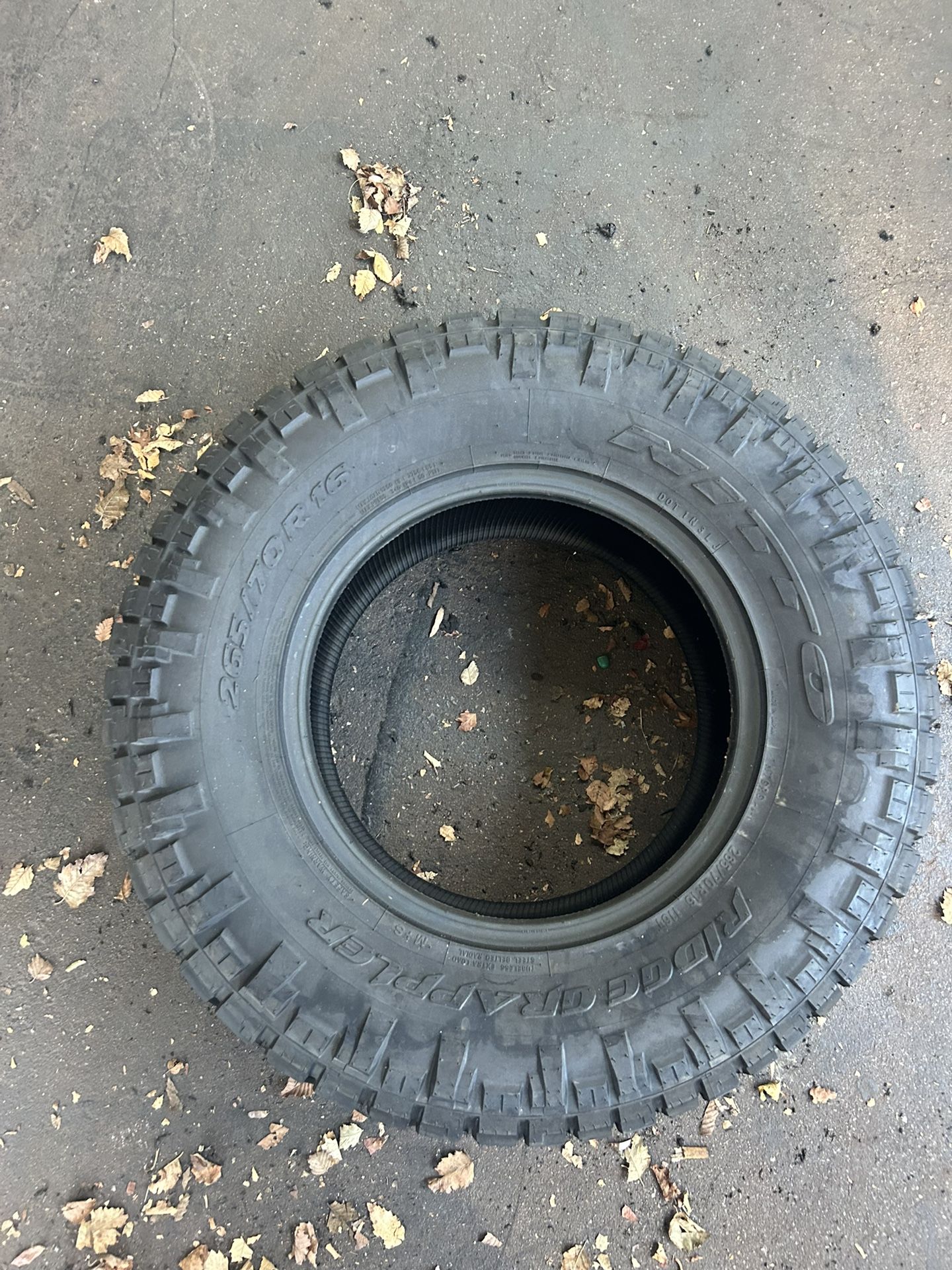 265/70 R16 NITO RIDGE GRAPPLER *FULL SET*