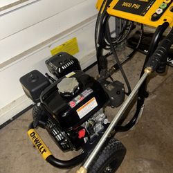 3600 PSI 2.5 GPM Cold Water Gas Professional Pressure Washer With Honda Gx200 Engine