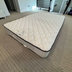 Beautyrest Mattress (Full)