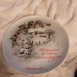 Vintage Robert L A E S S I G Winter Scene Series 3 Christmas Plate