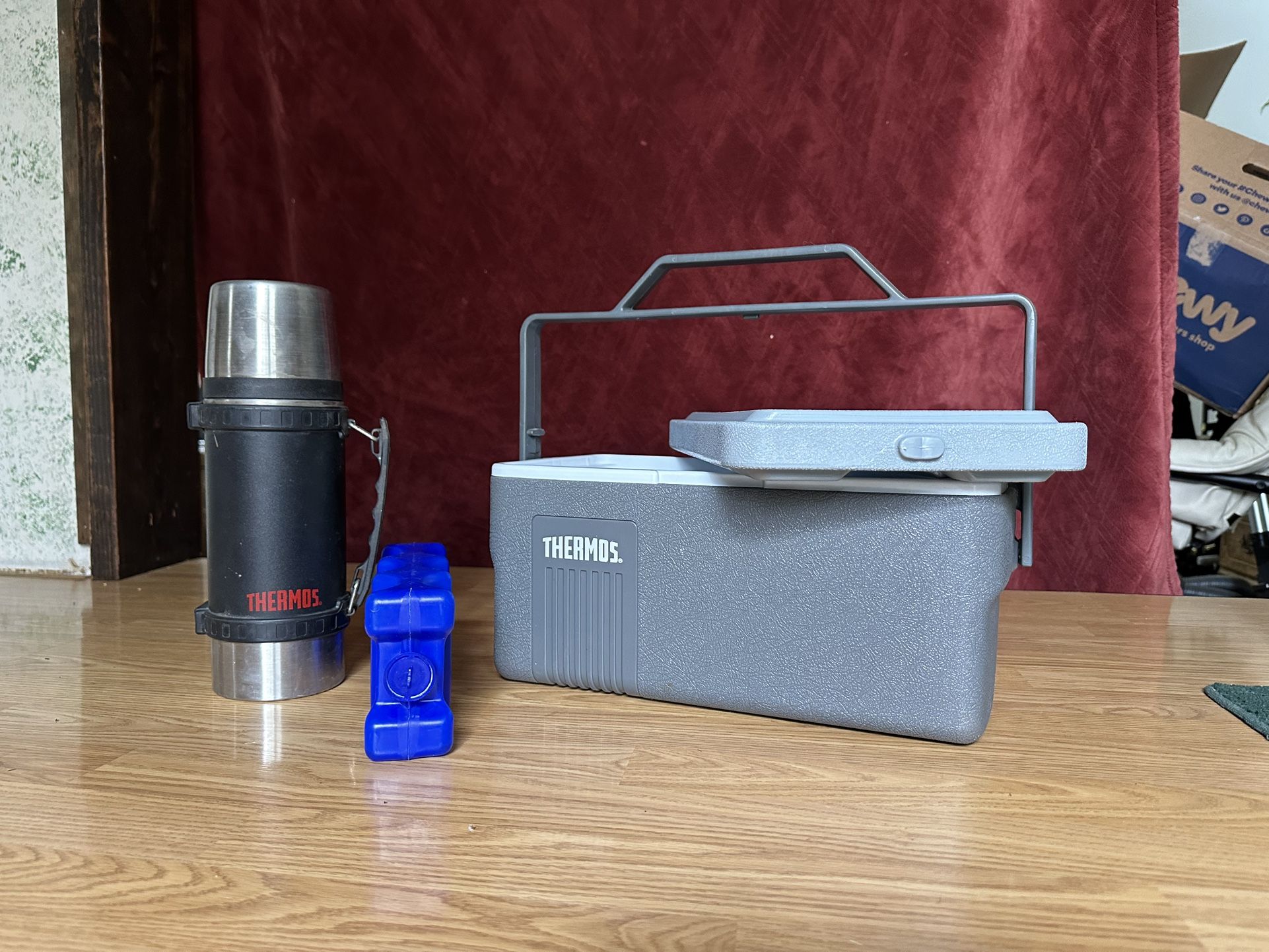 Cooler & Thermos