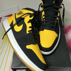 Jordan 1 Mid New Love 2017