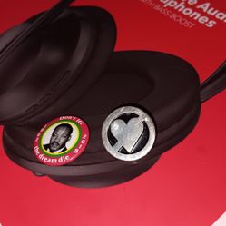 Supreme Pins