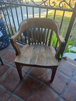 Vintage wood Chair