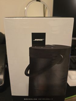 New in box Bose Soundlink Revolve + II