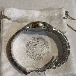 Versace Women's Day Glam Swiss Made Quartz Chronograph Bracelet Watch